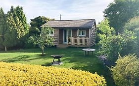 Walnut Lodge