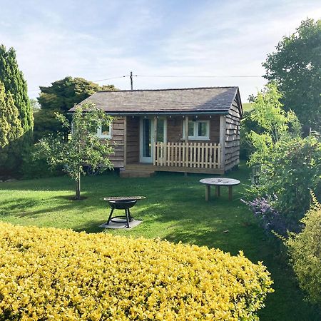 Walnut Lodge Wells Exterior photo